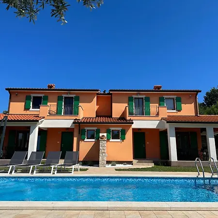 Vicani Apartman *